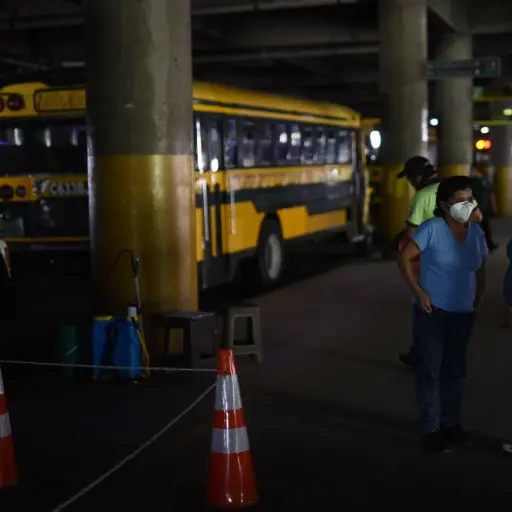 En el Cenma se estima mayor circulación de personas por la reanudación del Transmetro. Emisoras Unidas ,