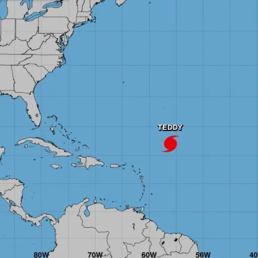 Twitter / @NHC_Atlantic