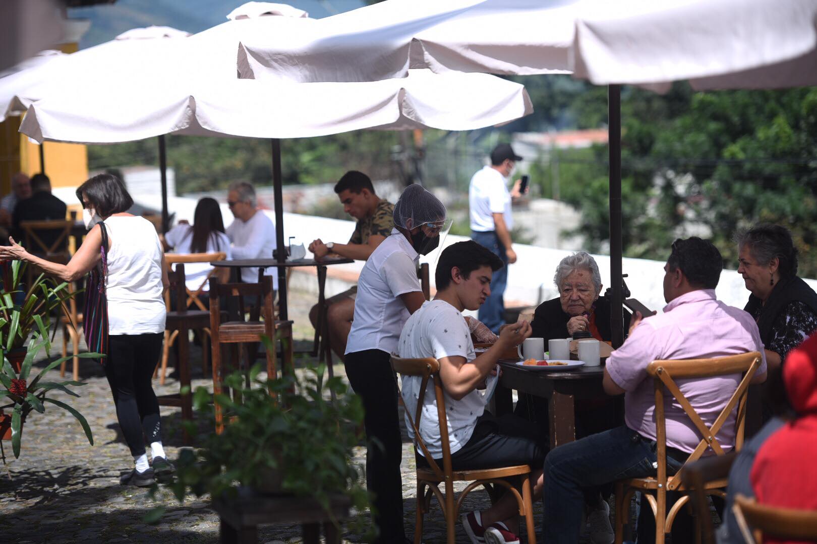 corredor-gastronomico-san-juan-del-obispo-antigua-guatemala-emisoras-unidas11 | 