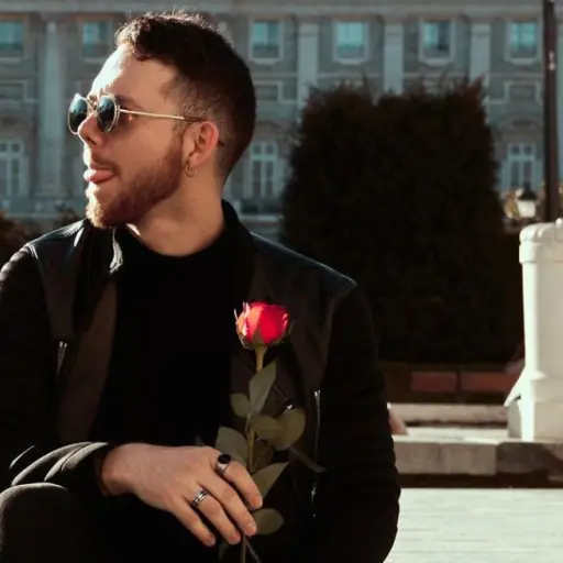 9ab63c2d-3c54-4d83-b762-69c7c4537d74 ,