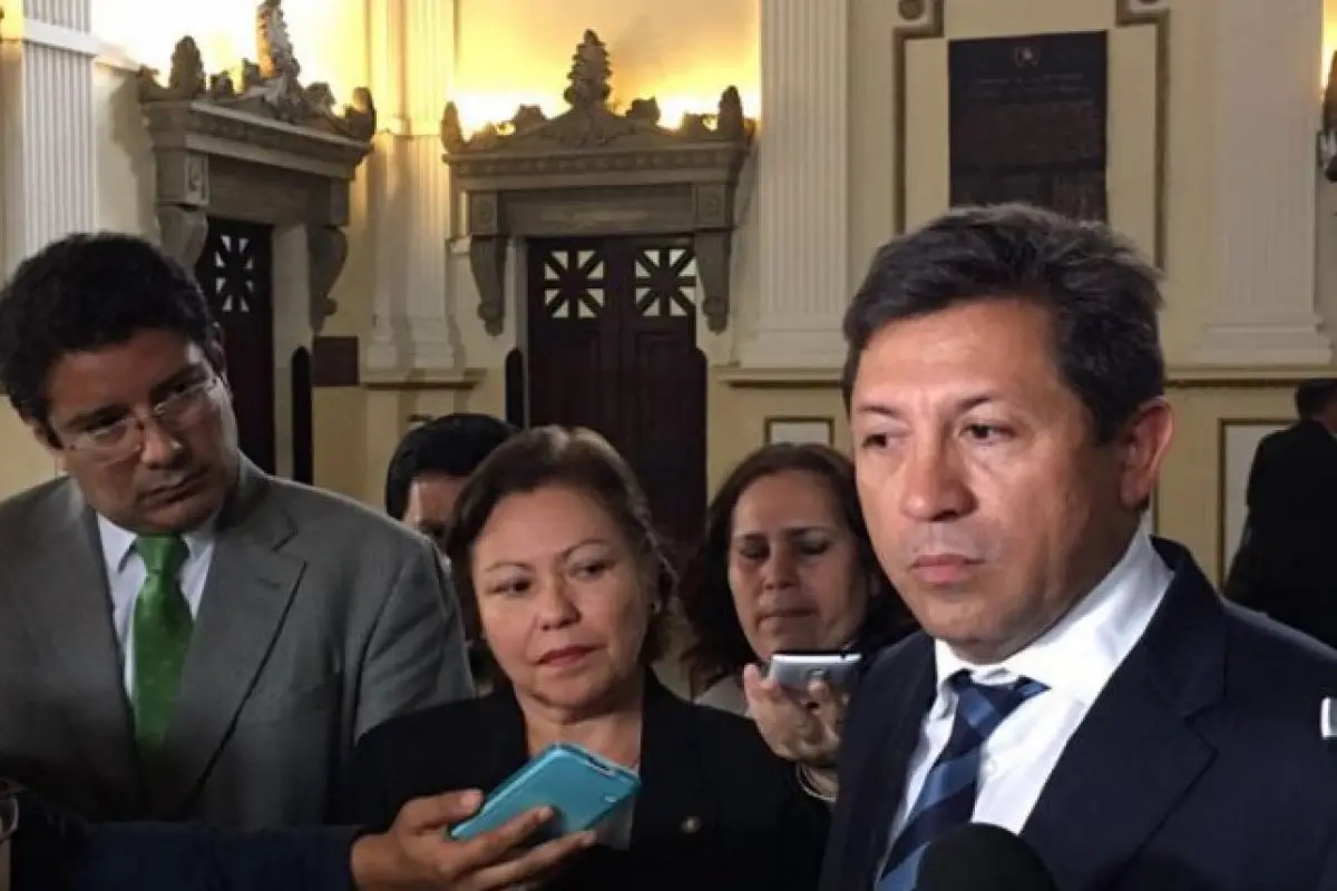 El exdiputado presidió una comisión pesquisidora. Emisoras Unidas, 