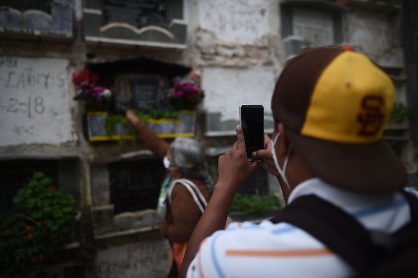 visitas-cementerios-dia-de-los-santos-emisoras-unidas25 | 