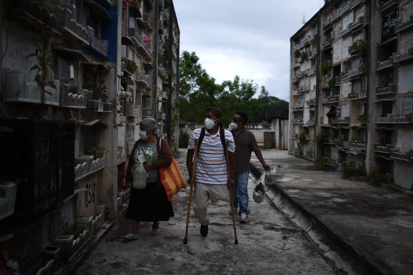 visitas-cementerios-dia-de-los-santos-emisoras-unidas22 | 