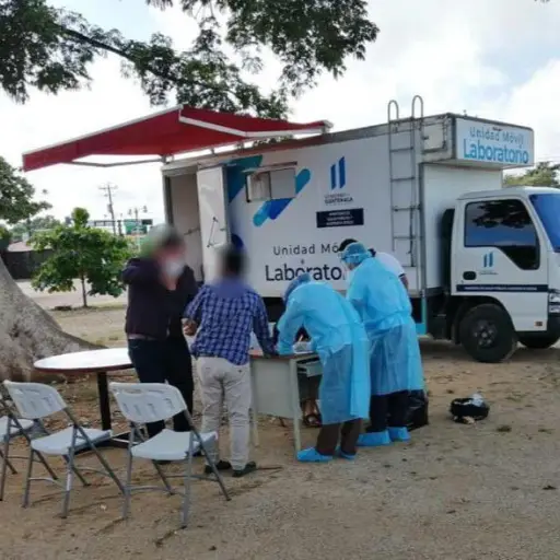 Laboratorio móvil para pruebas de COVID-19. Foto: MSPAS