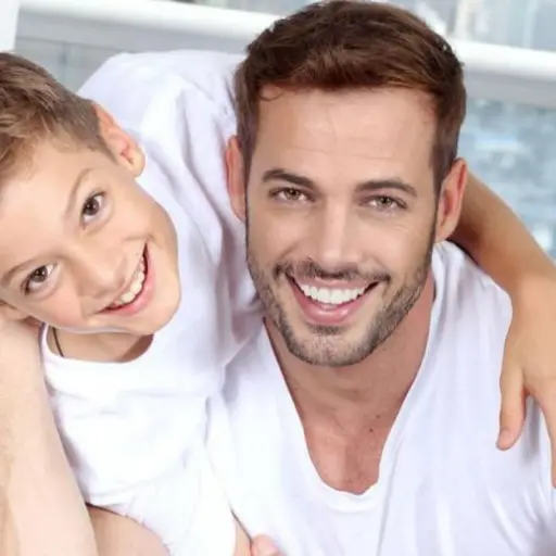 hijo de William Levy ,