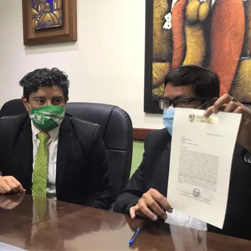 UNE pide interpelar a Josué Lemus, ministro de Comunicaciones.