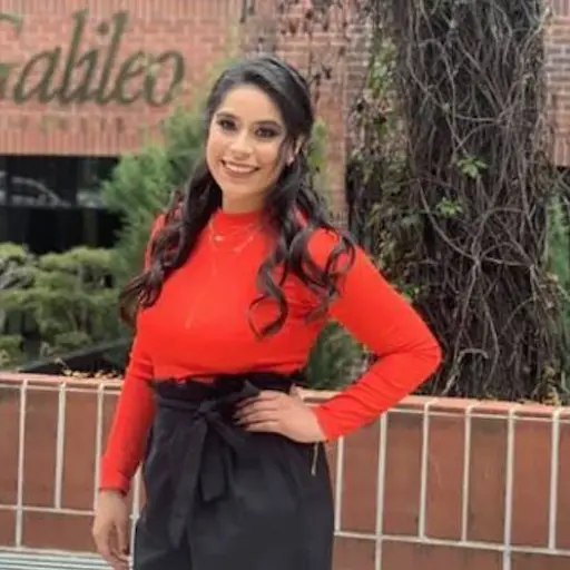 ana-sofia-gomez-licenciada-en-ciencia-y-tecnologia-del-deporte-emisoras-unidas-7 ,