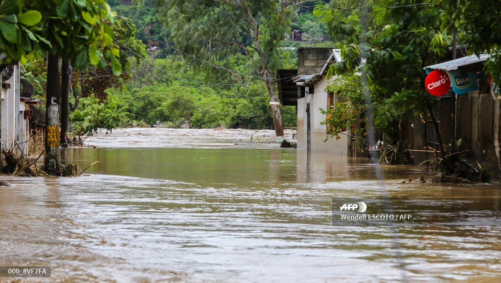 Iota provoca inundaciones en Honduras | 