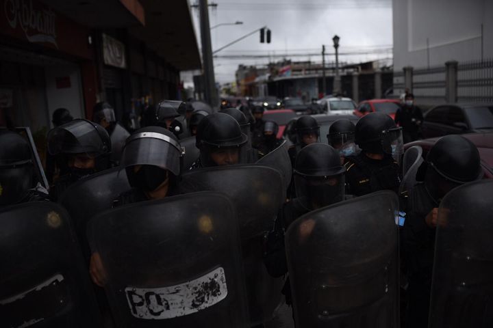 manifestacion-congreso-presupuesto-2021-emisoras-unidas15 | 