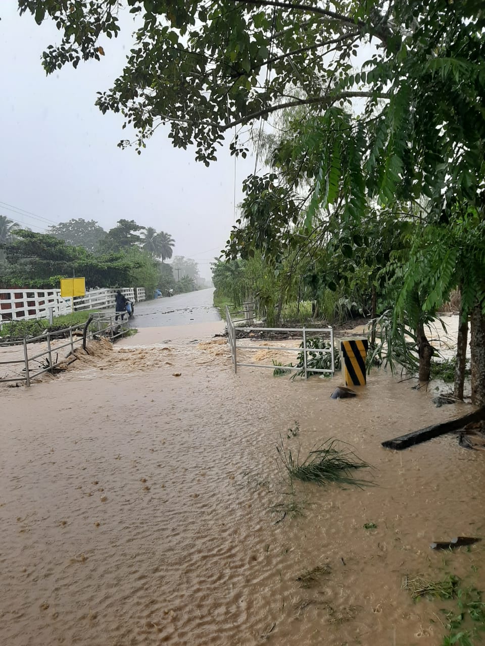 evacuados-izabal-desborde-rio-motagua-emisoras-unidas3 | 