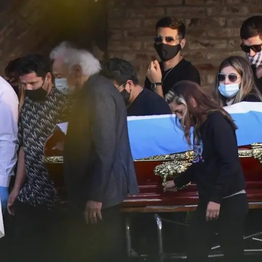 enfermero-de-maradona-revela-detalles-de-su-muerte-emisoras-unidas- ,