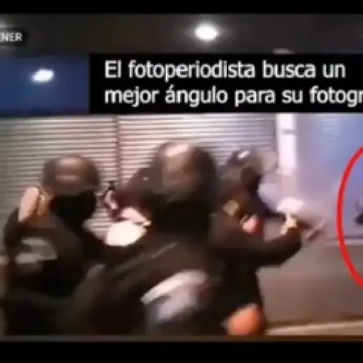 Agresiones de PNC a periodista Carlos Sebastián. Foto: Captura de video