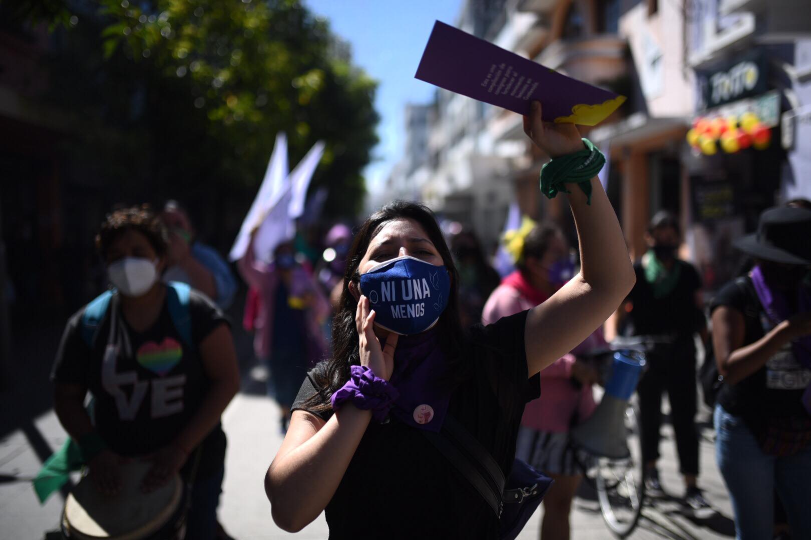 marcha-contra-violencia-mujeres-emisoras-unidas6 | 