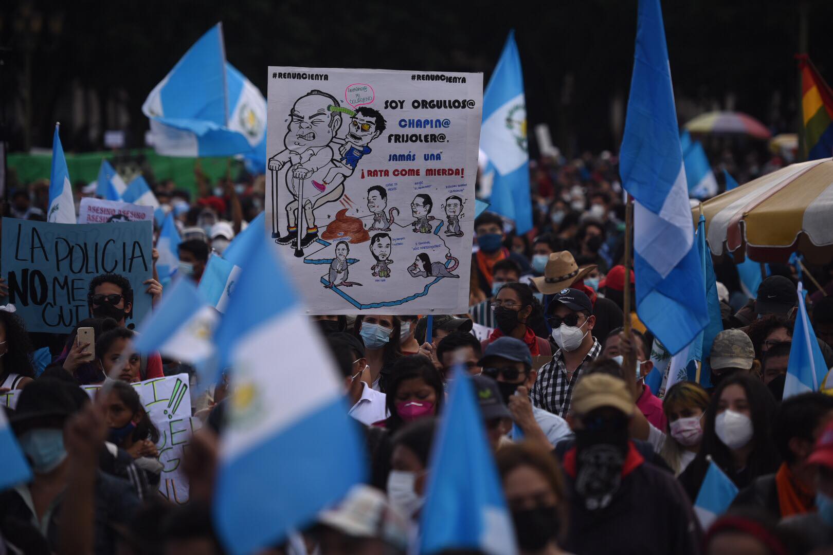 manifestacion-plaza-constitucion-guatemala-28-noviembre-emisoras-unidas7 | 