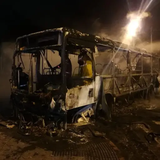 transurbano quemado ,