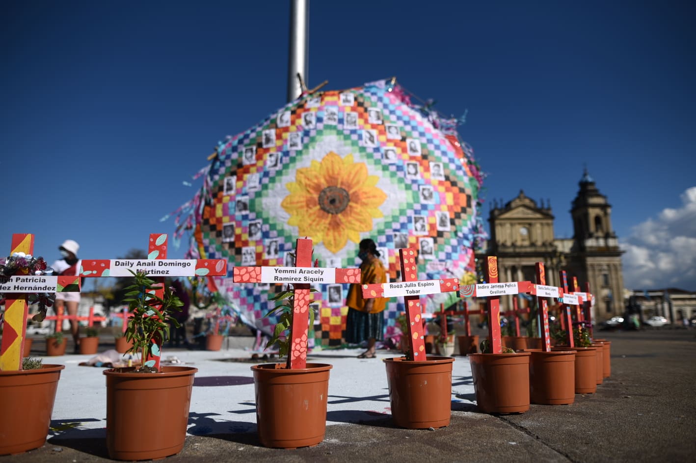 altar-victimas-hogar-seguro-plaza-constitucion-emisoras-unidas7 | 