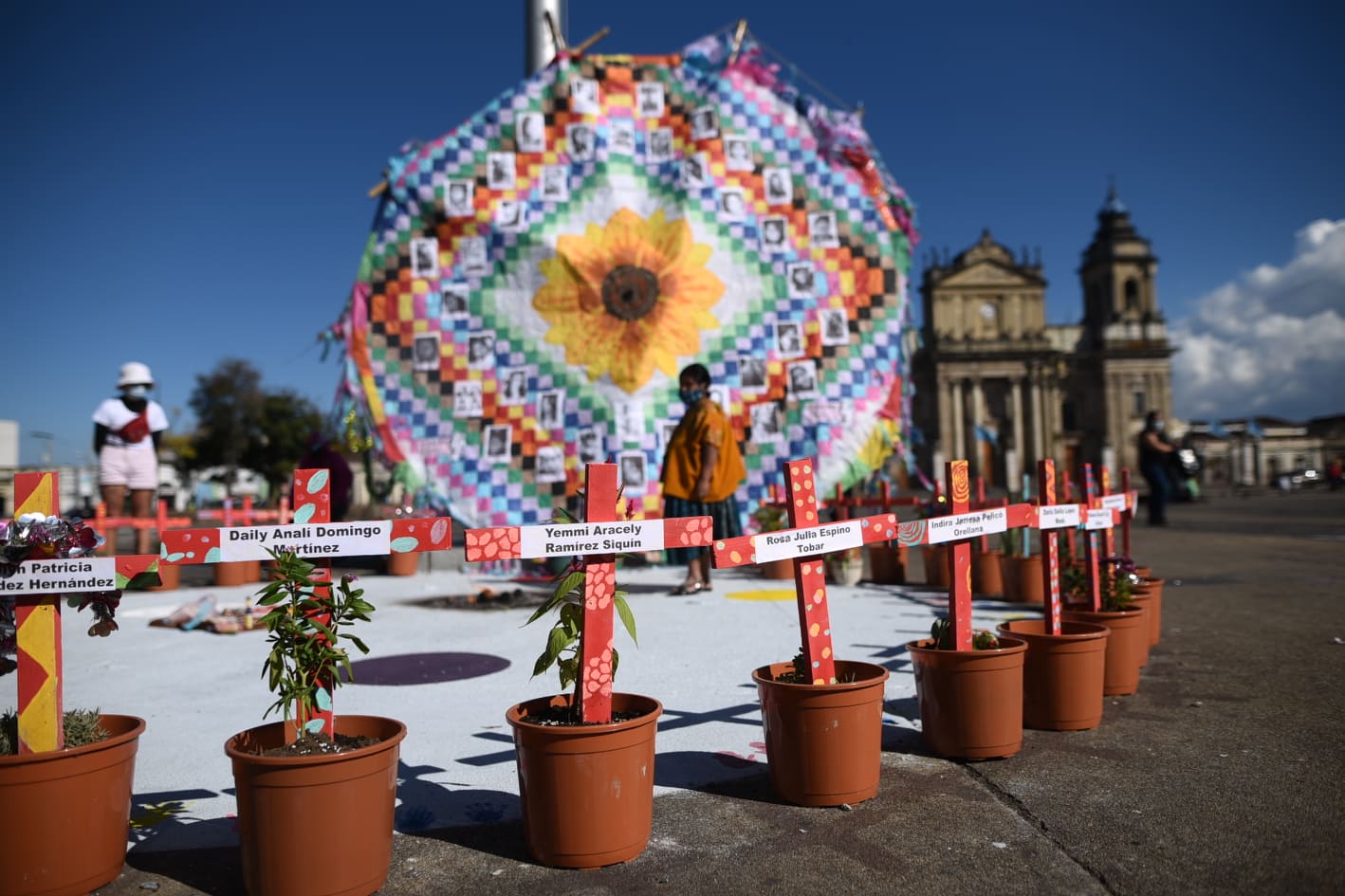 altar-victimas-hogar-seguro-plaza-constitucion-emisoras-unidas4 | 