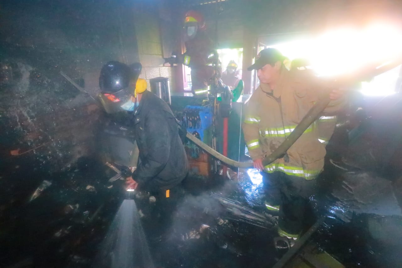 incendio-cafe-rayuela-emisoras-unidas5 | 