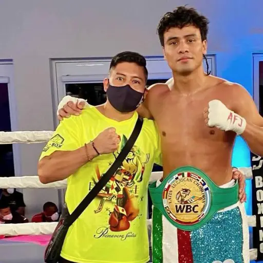 lester-martinez-habla-tras-ganar-titulo-latinoamericano-del-consejo-mundial-de-boxeo-emisoras-unidas- ,