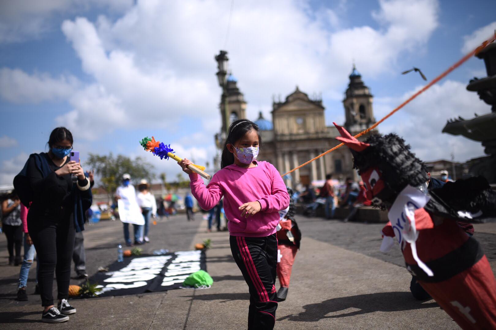 manifestacion-plaza-5-diciembre-emisoras-unidas15 | 