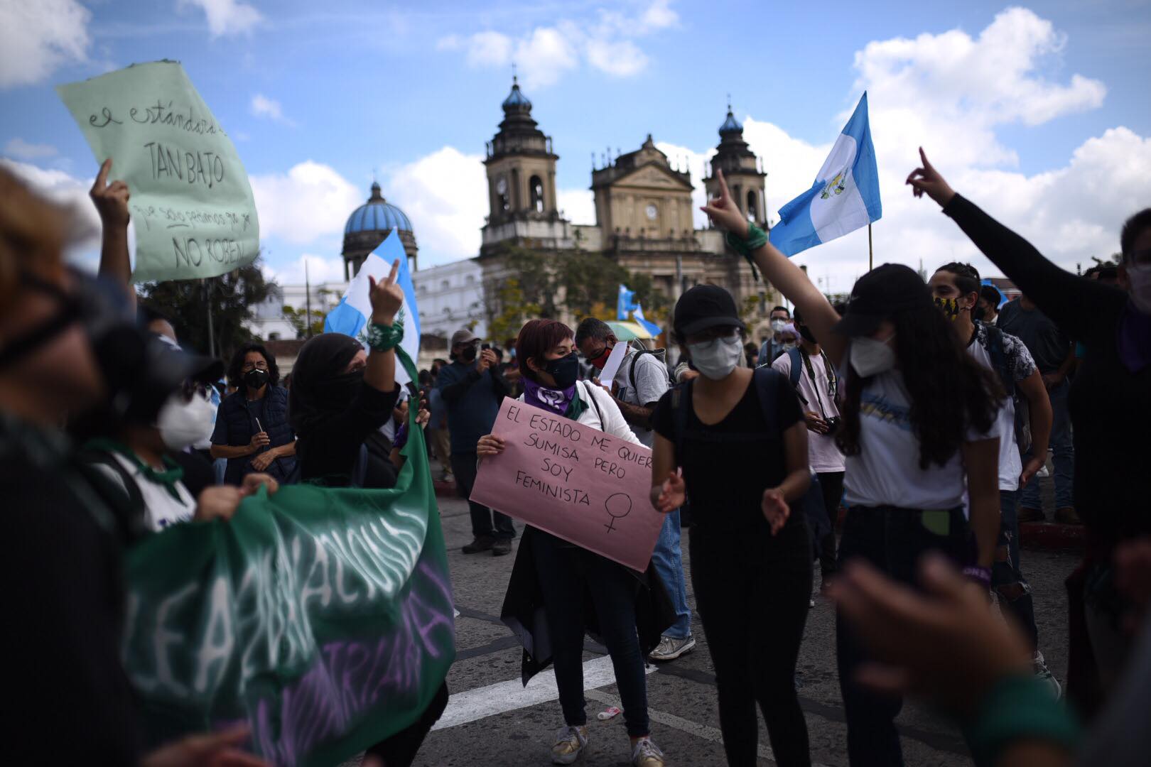 manifestacion-plaza-5-diciembre-emisoras-unidas5 | 