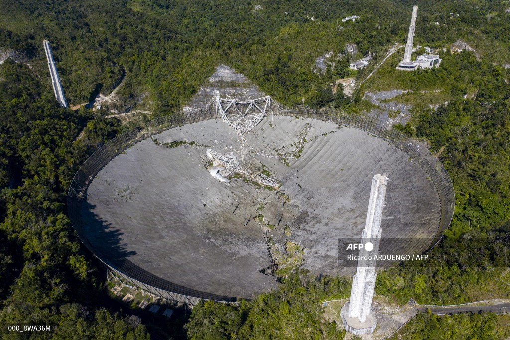 Colapsó el telescopio de Arecibo | 