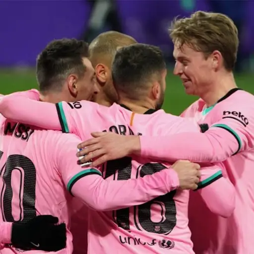 messi-supera-record-de-pele-emisoras-unidas-1 ,