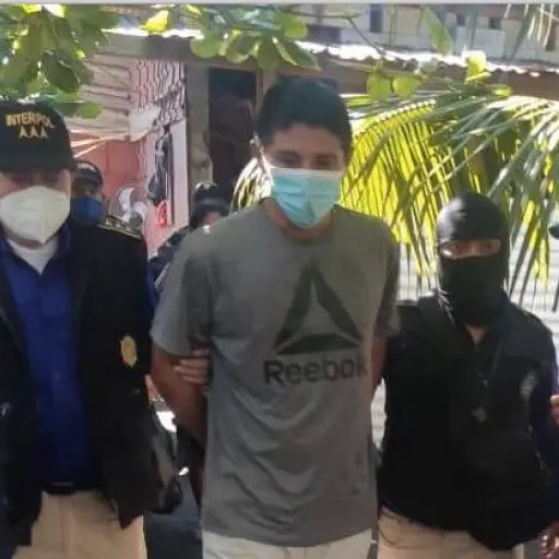 salvadoreno interpol ,