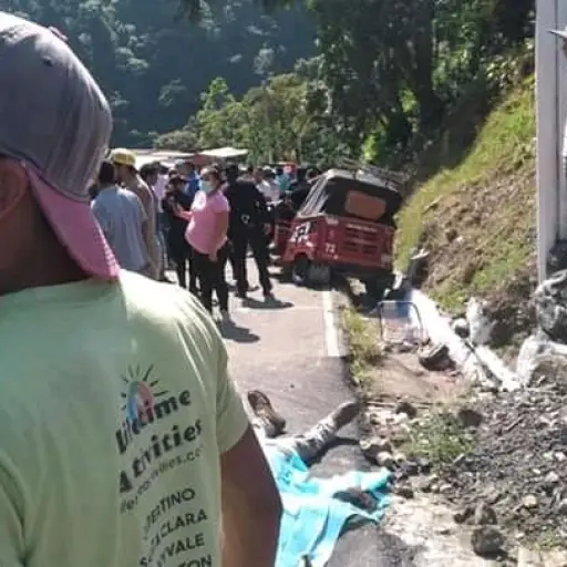 Accidente de tránsito en San Rafael Pie de la Cuesta, en San Marcos. Foto: Bomberos Voluntarios