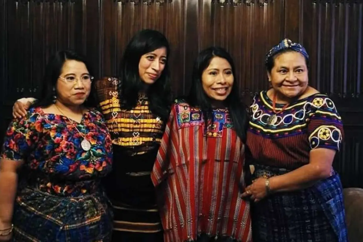 Yalitza Aparicio Rigoberta Menchú, 