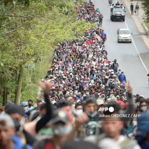 Migración de hondureños hacia Estados Unidos. Foto: AFP