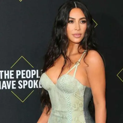 Kim Kardashian ,