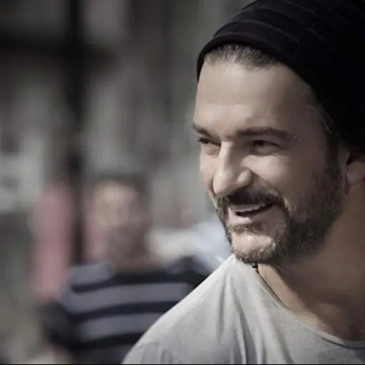 Ricardo Arjona ,