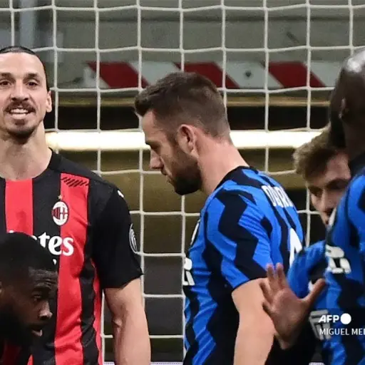 ibrahimovic-habla-del-problema-con-lukaku-emisoras-unidas- ,