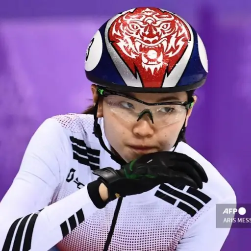 condenan-a-entrenador-por-abuso-sexual-a-Shim Suk-hee-emisoras-unidas- ,