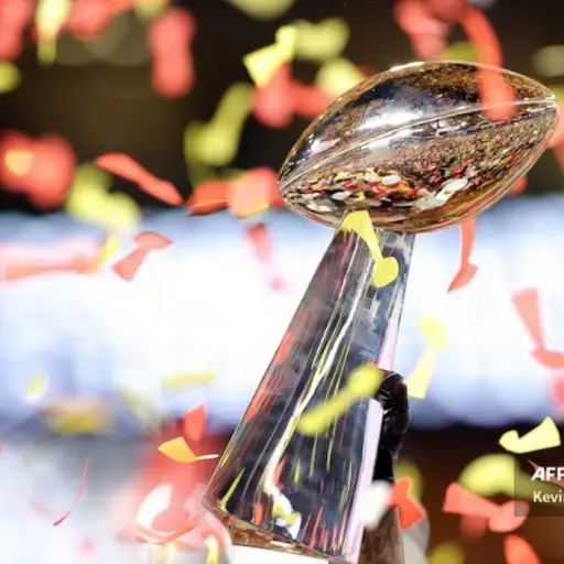 horario-dia-donde-ver-super-bowl-buccaneers-vs-chiefs-emisoras-unidas- ,