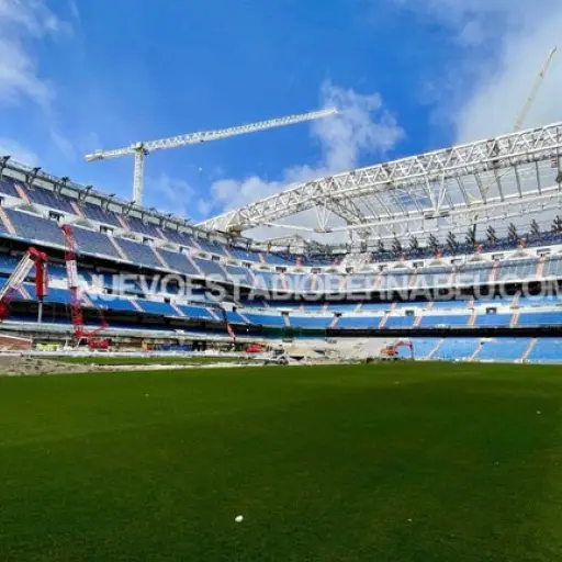 trabajos-reconstruccion-estadio-santiago-bernabeu-emisoras-unidas- ,