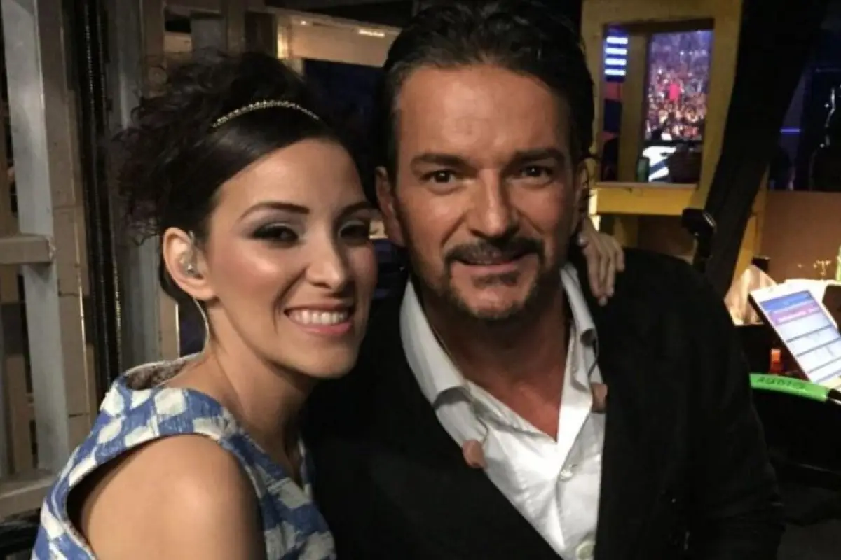 Ricardo Arjona Gaby Moreno Premio Lo Nuestro, 