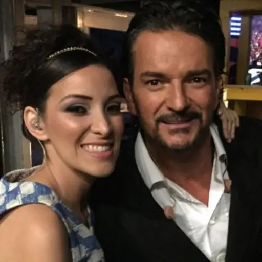 Ricardo Arjona Gaby Moreno Premio Lo Nuestro ,
