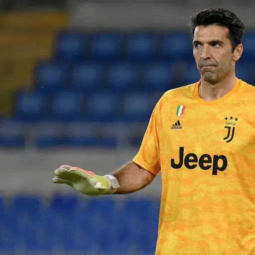 gianluig-buffon-multado-por-blsfemia-emisoras-unidas- ,