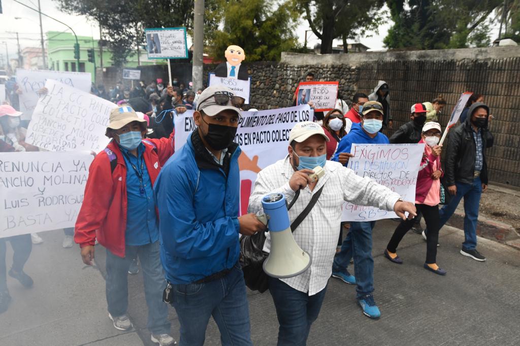 manifestacion-trabajadores-secretaria-bienestar-social-emisoras-unidas6 | 