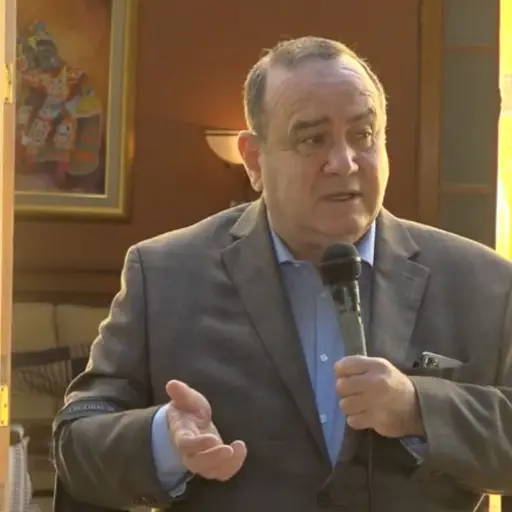 Presidente Alejandro Giammattei ,