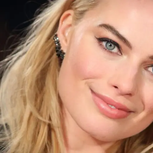 Margot Robbie nuevo look