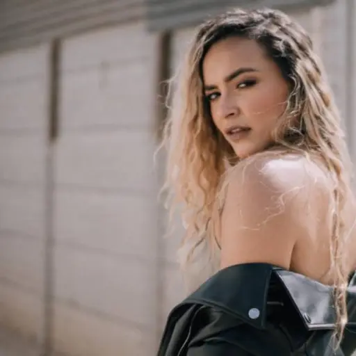 Pauli cantante guatemalteca ,