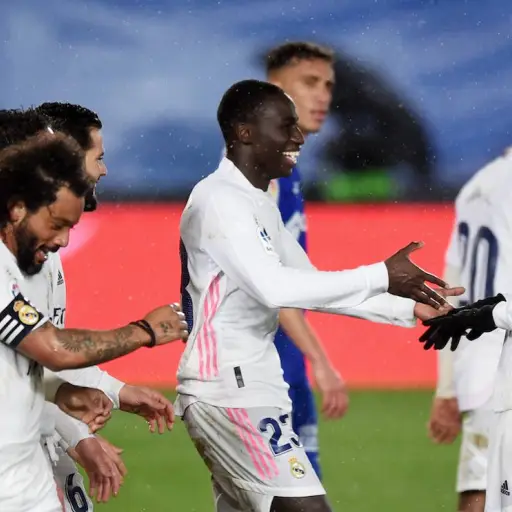 ferland-mendy-cerca-de-sufrir-amputacion-de-pierna-emisoras-unidas- ,