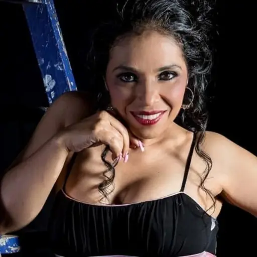 Julissa Martinez - copia ,