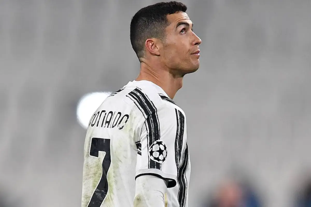 juventus-cae-en-la-bolsa-tras-eliminacion-en-champions-league-2021-emisoras-unidas-1, 