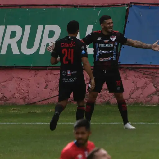 leandro-rodriguez-de-sacachispas-hbla-triufno-sobre-municipal-emisoras-unidas- ,