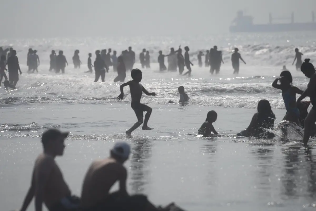 playa-puerto-san-jose-escuintla-semana-santa-2021-guatemala-pandemia-covid-19-coronavirus-restricciones-verano-descanso (14), 