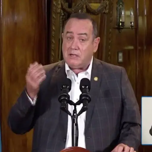 presidente-alejandro-giammattei-medidas-covid-19-emisoras-unidas ,